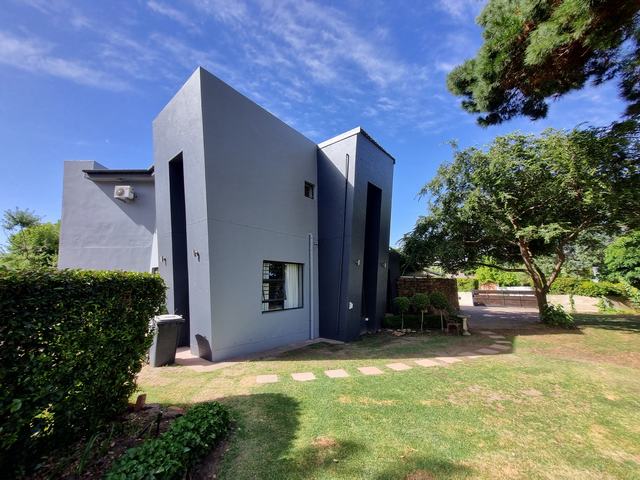 4 Bedroom Property for Sale in Ceres Western Cape